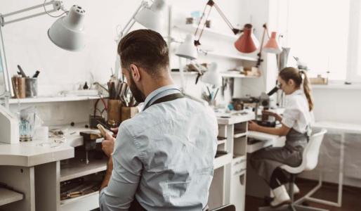 Cours de l’Or à la hausse : comment prévenir les braquages chez les bijoutiers ?