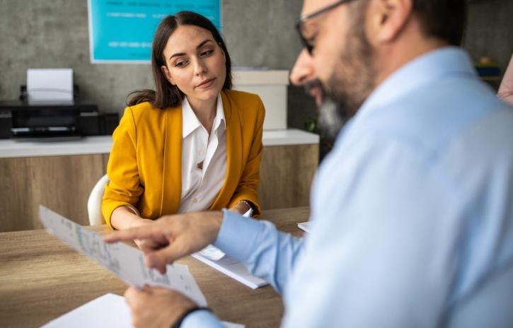 Assurer son entreprise contre les retards de paiement ou les défauts de paiement